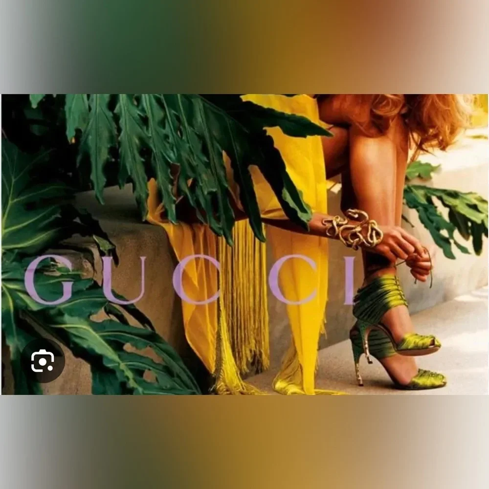 2004 Gucci Tom Ford Corset Heels *rare size 9.5* willing to negotiate on price. - Picture 5 of 7